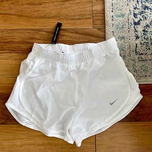 NWT White Nike Dri-Fit Tempo Shorts